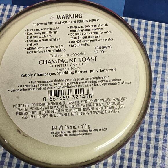 BBW Champagne Toast Large 3 Wick Candle Holiday Home Fragrance - Picture 2 of 2